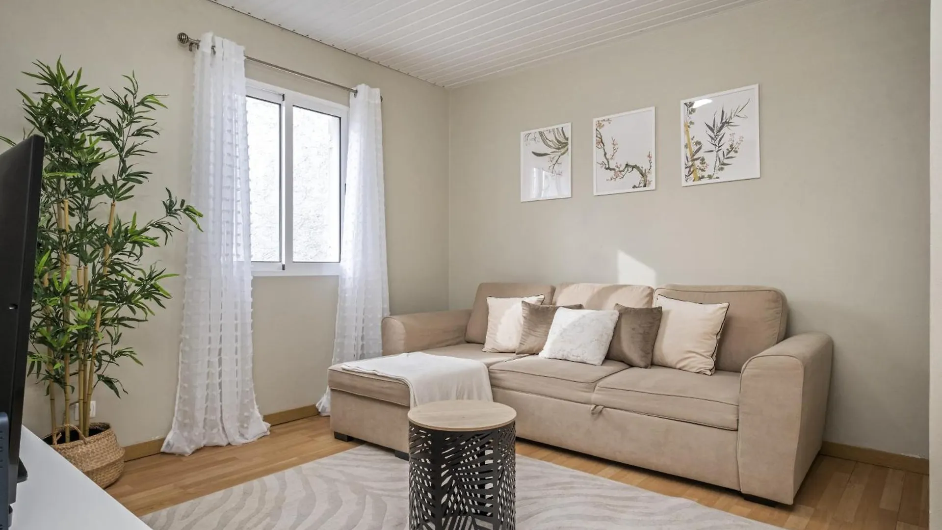 Holiday home The Blue House Villa Funchal  Portugal